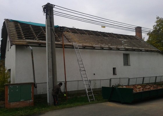 Rekonstrukce střechy - výměna střešní krytiny