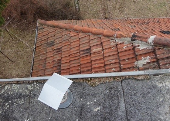 Rekonstrukce střechy bytového domu