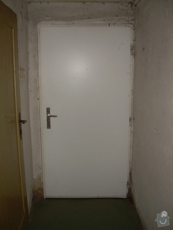 2 ks vchodových dveří do bytového domu, nové dveřní křídlo dveří do sklepa: dvere do sklepa zevnitr