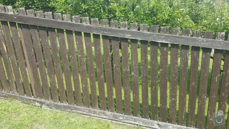  Natření dřevěného plotu: Plot