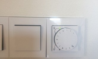 Instalace termostatu NEST - stav před realizací