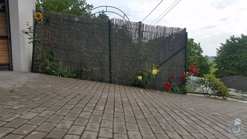 Stavba plotu : plot_šikmina_u_garáže_12_07_2017
