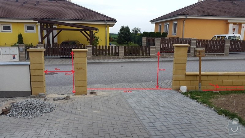 Posuvná brána, branka, plotové výplně: vjezd, branka