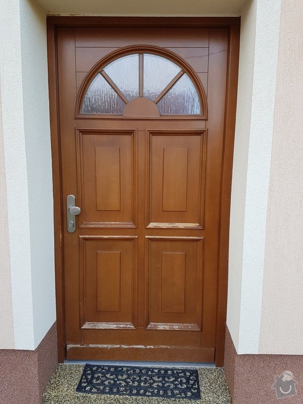 Renovace vchodových dveří - oprava laku : 20170915_081601_resized
