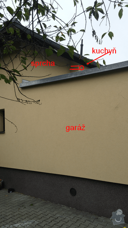 Jádrové vrtání stěny pro větrací otvory: Otvor se asi dá vyvrtat ze střechy garáže.