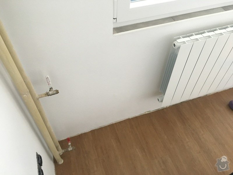 Připojení 4 radiátorů ke stoupačkám v panelovém bytě.: IMG_0873