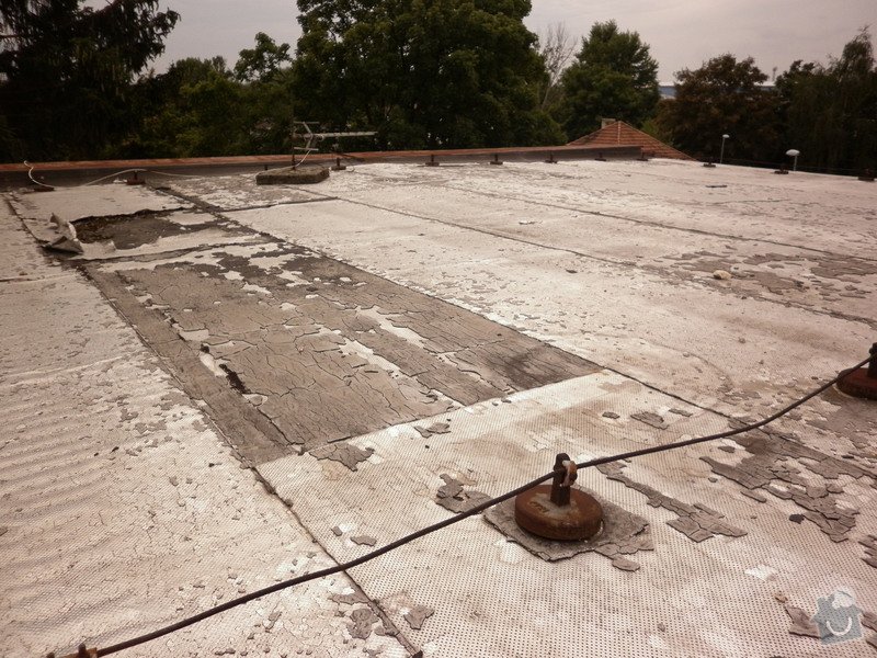 Oprava rovné střechy na patrovém rodinnám domě.: P1000224