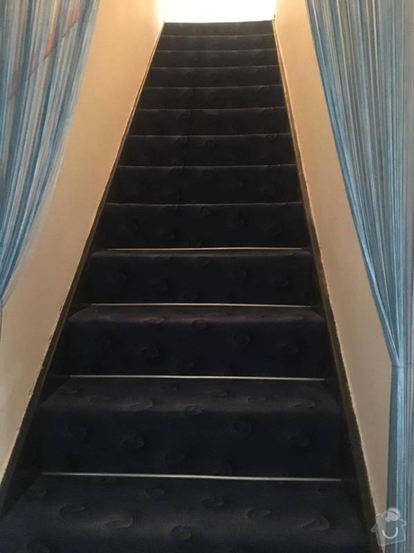 Pokládka plovoucí podlahy a obložení schodů: schody, pohled zdola