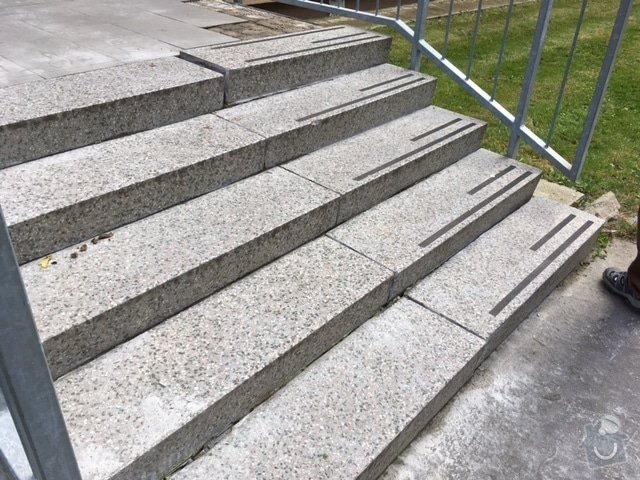 Oprava schodů a dlažby: IMG_4540