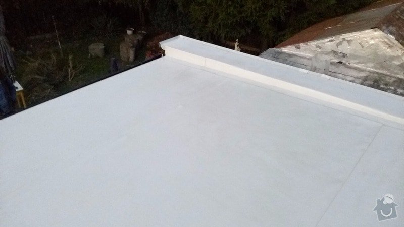 Oprava rovné střechy na patrovém rodinnám domě.: IMG_20171016_182517