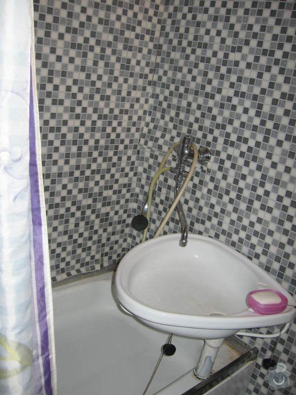 Rekonstrukce umakartové koupelny bez bourání: IMG_0010