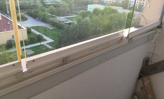 Seřízení a servis plastových oken a oprava balkonových oken - stav před realizací