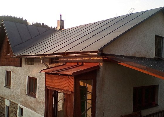 Prodloužení části střechy - stav před realizací