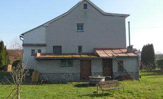 Přestavba střechy garáže na terasu - stav před realizací