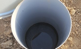Rozvod vody na zahradě + kohout - stav před realizací