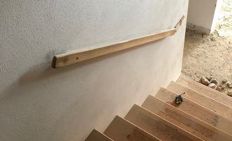 Renovace interiérového schodiště / Hostivice - stav před realizací