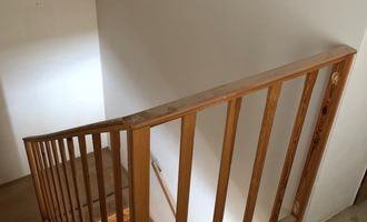 Renovace interiérového schodiště / Hostivice - stav před realizací