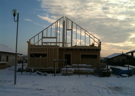 Stavba dřevostaby - dvougenerační pasivní dům
