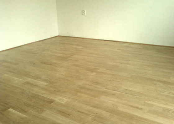 Pokládka dřevěné podlahy - DUB - 3 místnosti