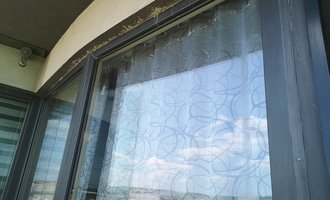 Výměna francouzských oken (dvojsklo) za izolační sklo - stav před realizací