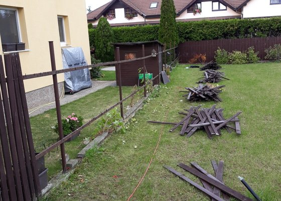 Vymena dreveneho plotu – 33m – Vestec u Prahy