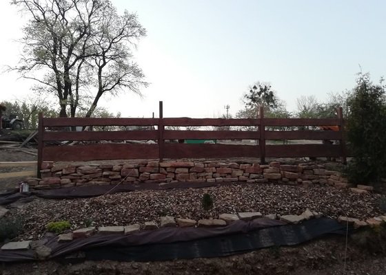 Základy na plot a zídku