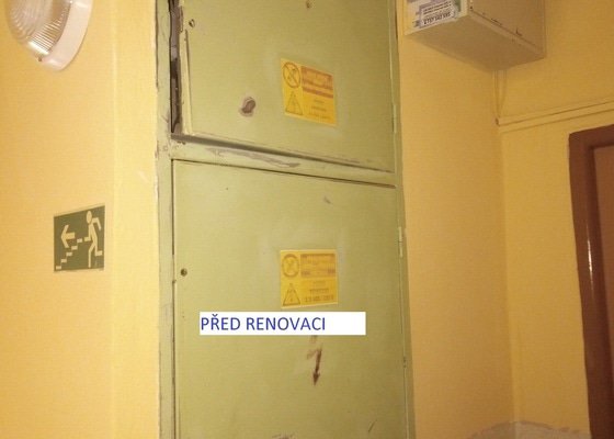 Renovace dveří - nátěr  zárubní případně i vchodových dveří bytových jednotek