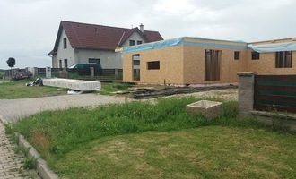 Dokončení VÝSTAVBY dřevostavby RD u Hradce Králové - stav před realizací