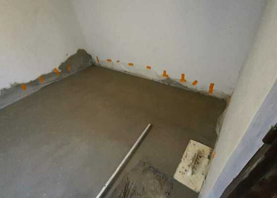 Rekonstrukce podlahy 1 pokoj 16m2