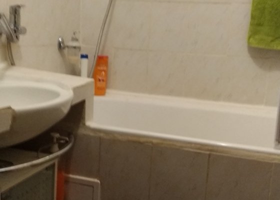 Rekonstrukce koupelny - výměna vany za sprchový kout