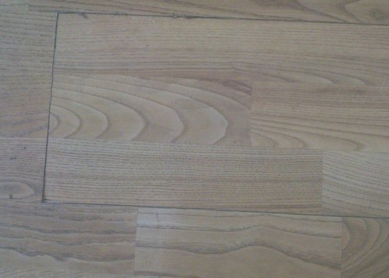Přebroušení dřevěné podlahy, cca 30m2