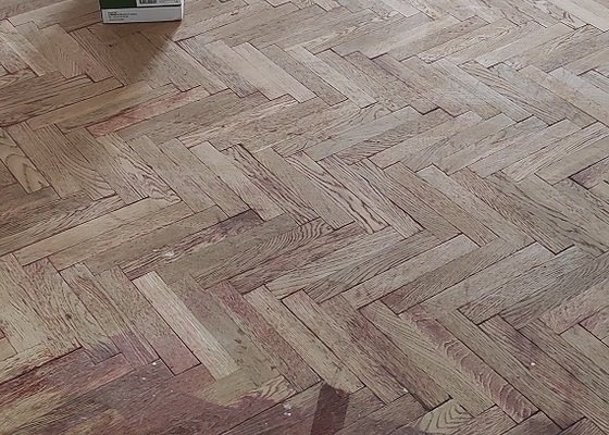 Renovace podlah v bytě