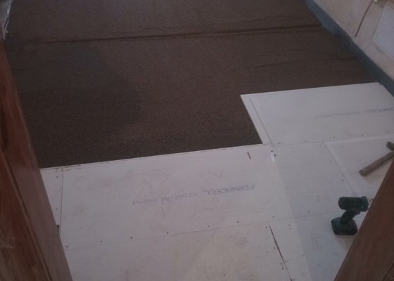 Rekonstrukce podlahy suchou cestou a pokládka vinylu