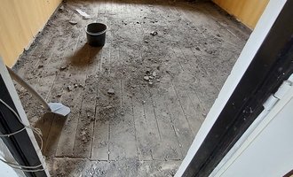 Udělání nových podlah v podkrovním podlaží v rodinném domě