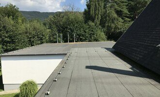Renovace ploché asfaltové střechy - stav před realizací