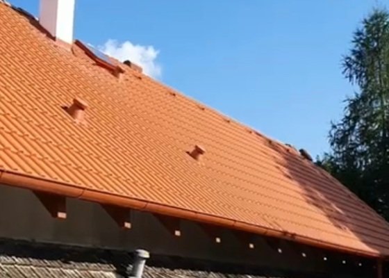 Nástavba a kompletní rekonstrukce střechy