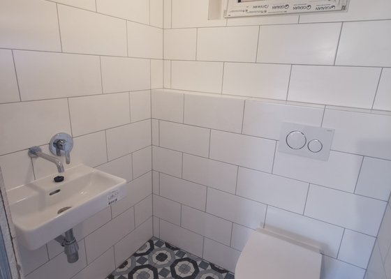 Realizace koupelny a WC - obkladačské práce