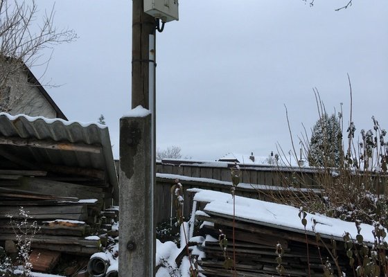 Přemístění elektrické přípojky z domu určeného k demolici do venkovního elektroměrného pilířku