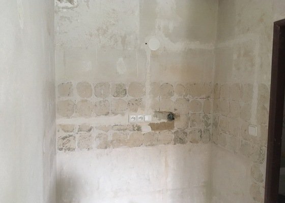 Vymalovani pokoje (cca 14m2) + male opravy omitky