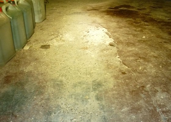 Rekonstrukce podlahy a vrat garáže