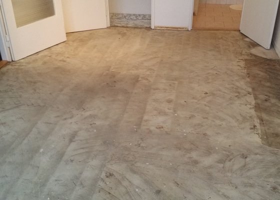 Rekonstruce podlahy 20 m2 (1 pokoj)