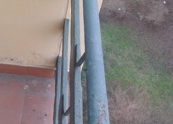 Oprava balkonove zabradli